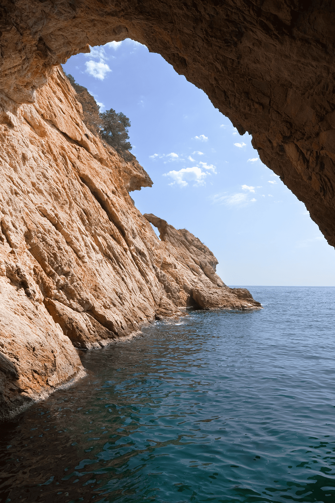 inside-grotto-cliff